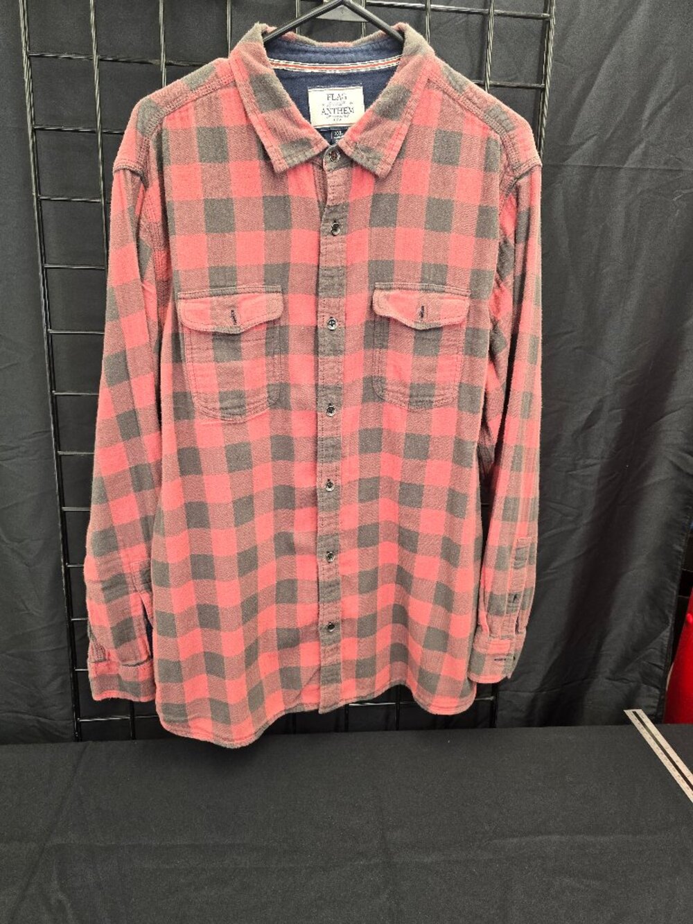 Flag & Anthem Men's XXL Red Charcoal Buffalo Check Flannel Shirt 2 Pocket